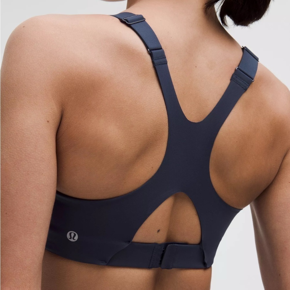 Lululemon Athletica Sports Bra Deep Blue Bra Sz 6 NWT - Picture 2 of 5